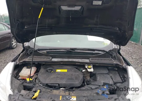 2016 Ford Escape Se из США, поврежденный, VIN 1FMCU9GX8GUB93733